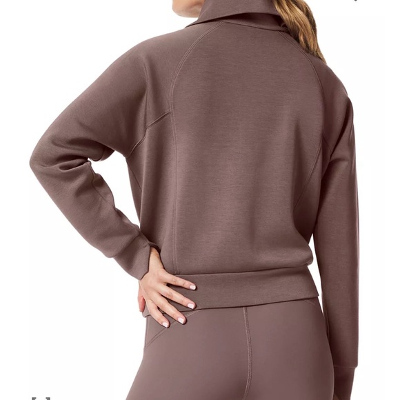 NWOT Spanx Air Essentials Quarter-Zip - Picture 2 of 6